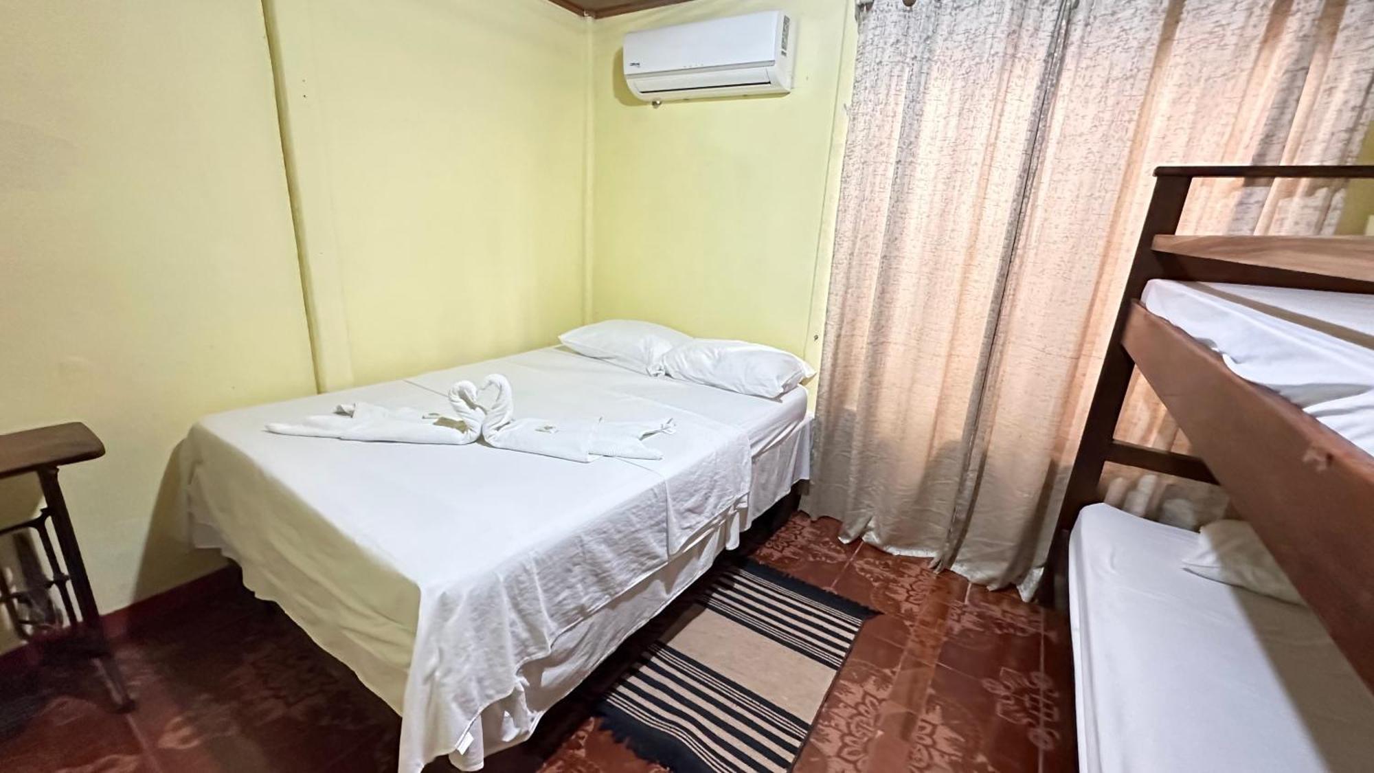The Corner House Apartman Tortuguero Kültér fotó