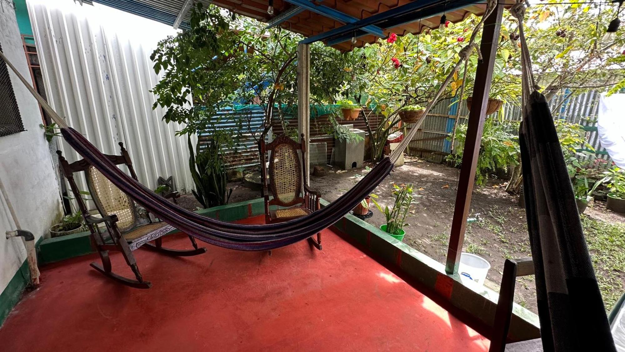 The Corner House Apartman Tortuguero Kültér fotó